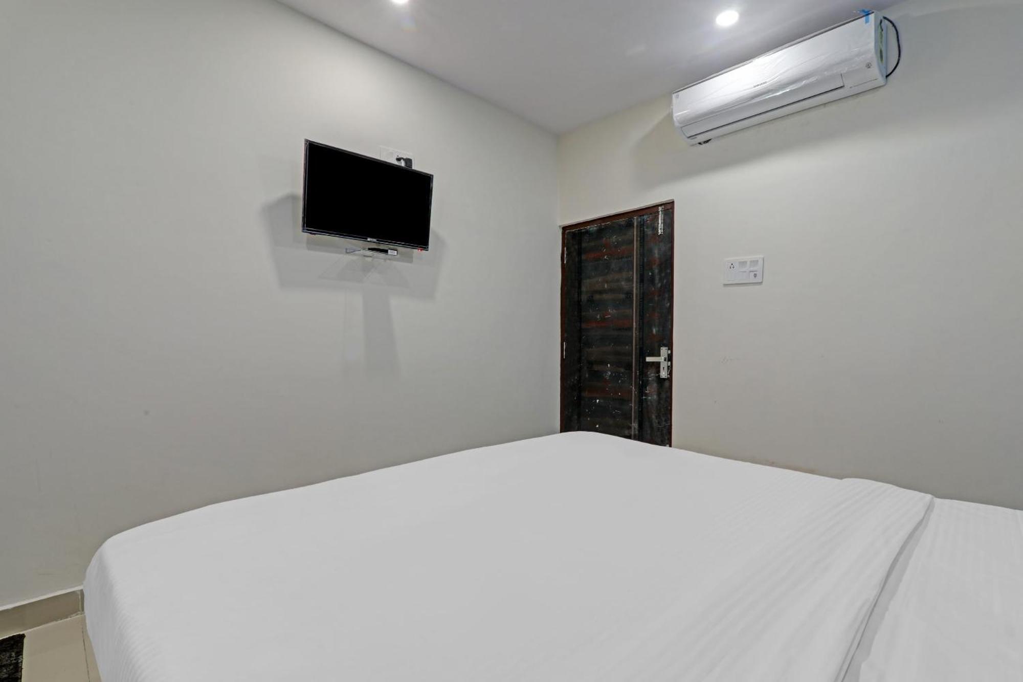 Hotel O Rudra Palace Near Phoenix United Lucknow Luaran gambar